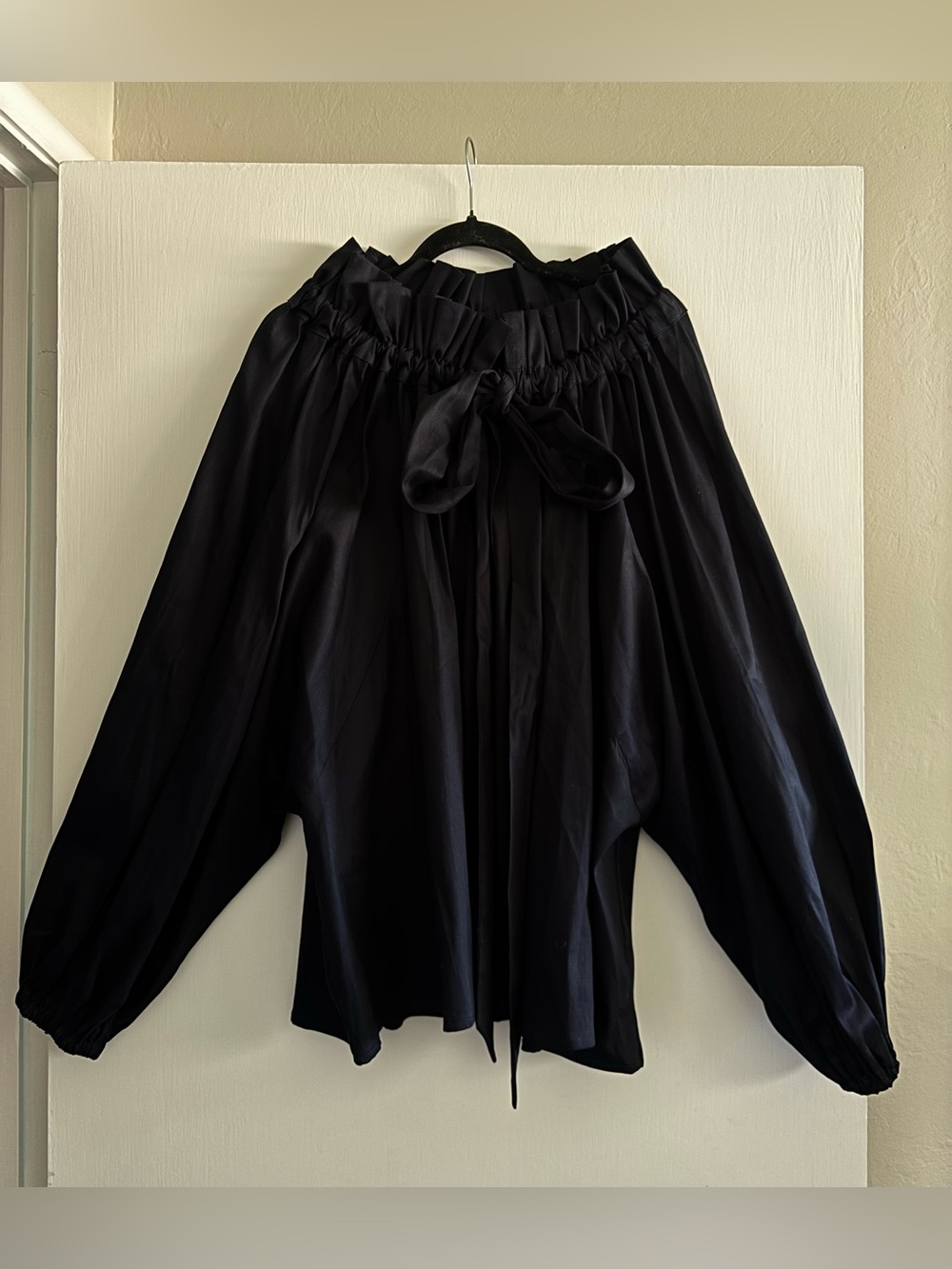 Dark Navy Gathered-Neck Balloon-Sleeve Blouse with Front Tie
